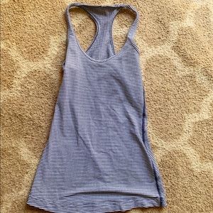 Lululemon size 2 tank